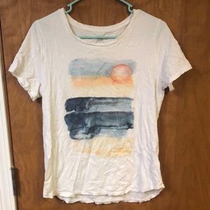 Medium Old Navy Tee